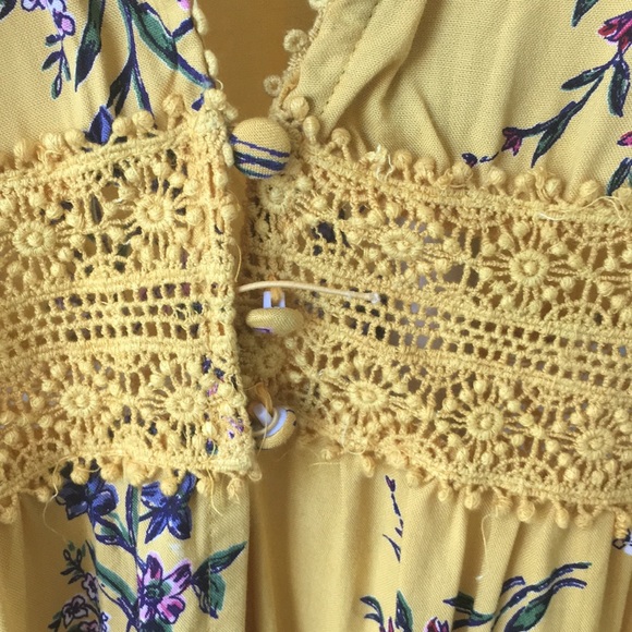 Yellow light jacket - Picture 4 of 7